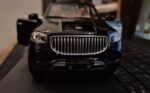 Diecast Metal Luxury SUV Toy Car with Panoramic Sunroof and Multi-Spoke Alloy Wheels - Image 6